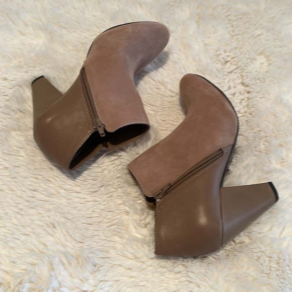 Gianni Bini Shoes - Gianni Bini ankle boots. Suede and leather. Size 9. Never worn.